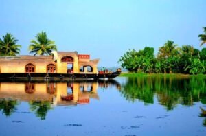Top 10 Tourist Places in Alleppey | Best Time to Visit