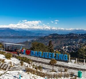 10 Must Visit Places in Darjeeling