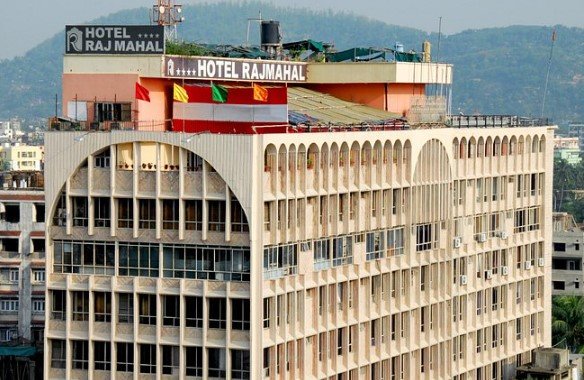 Best Hotels for Couples in Guwahati - Hotel Rajmahal