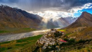 10 Hill Stations in India For a Perfect Holiday