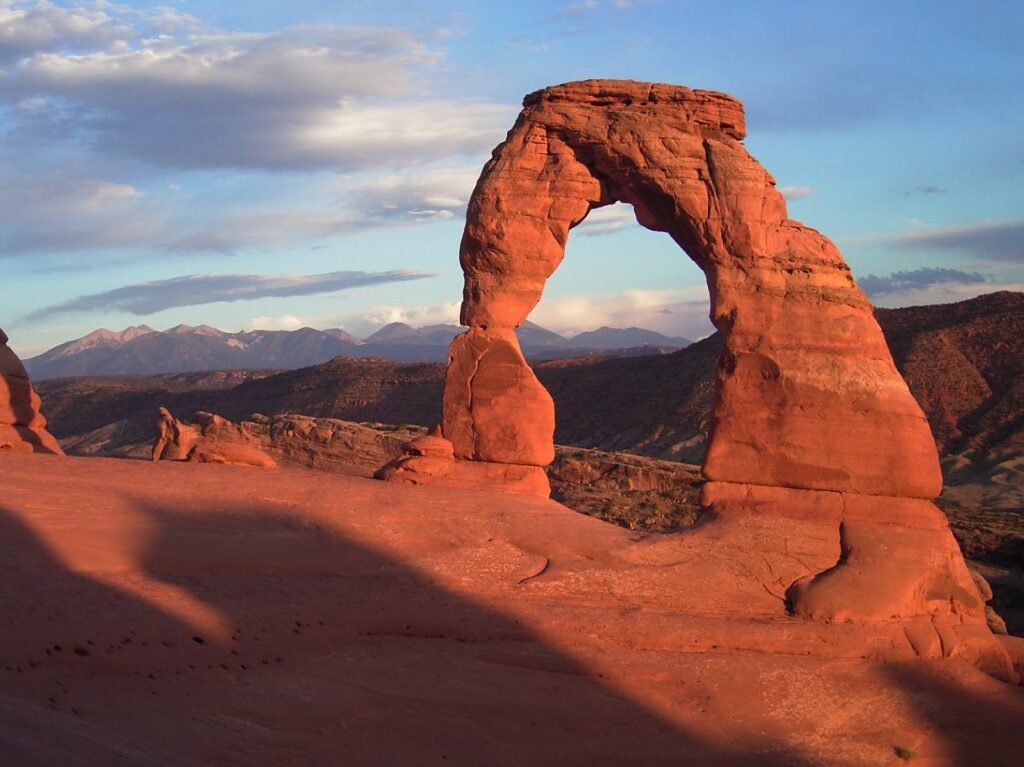 Arches National Park Utah featuring natural sandstone arches and desert landscape