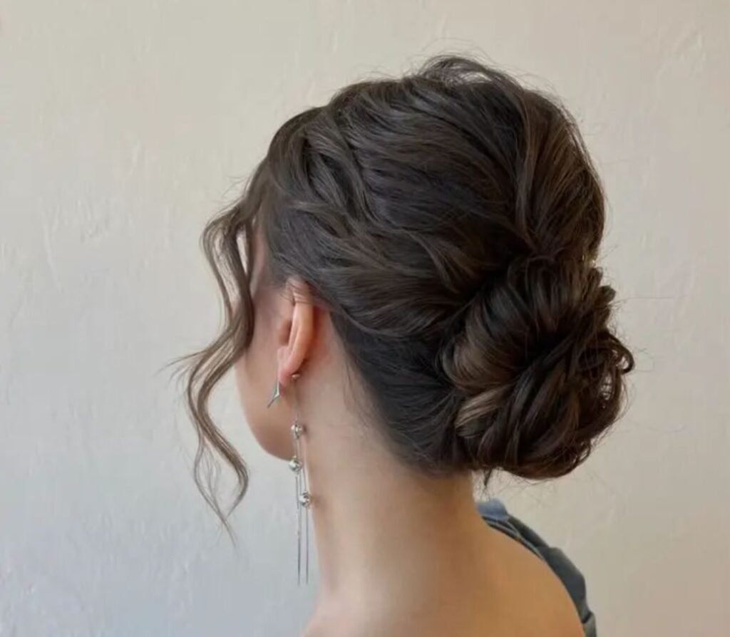 The Classy Hair Bun for fine hair