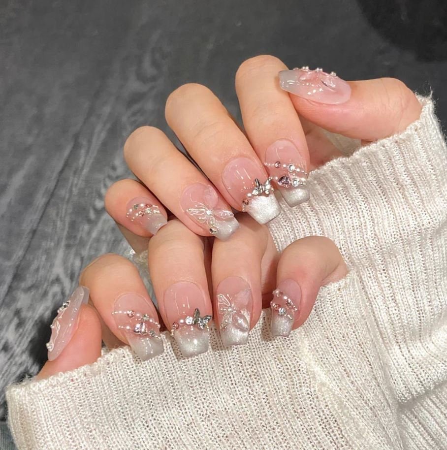 Classy Simple Nail Designs