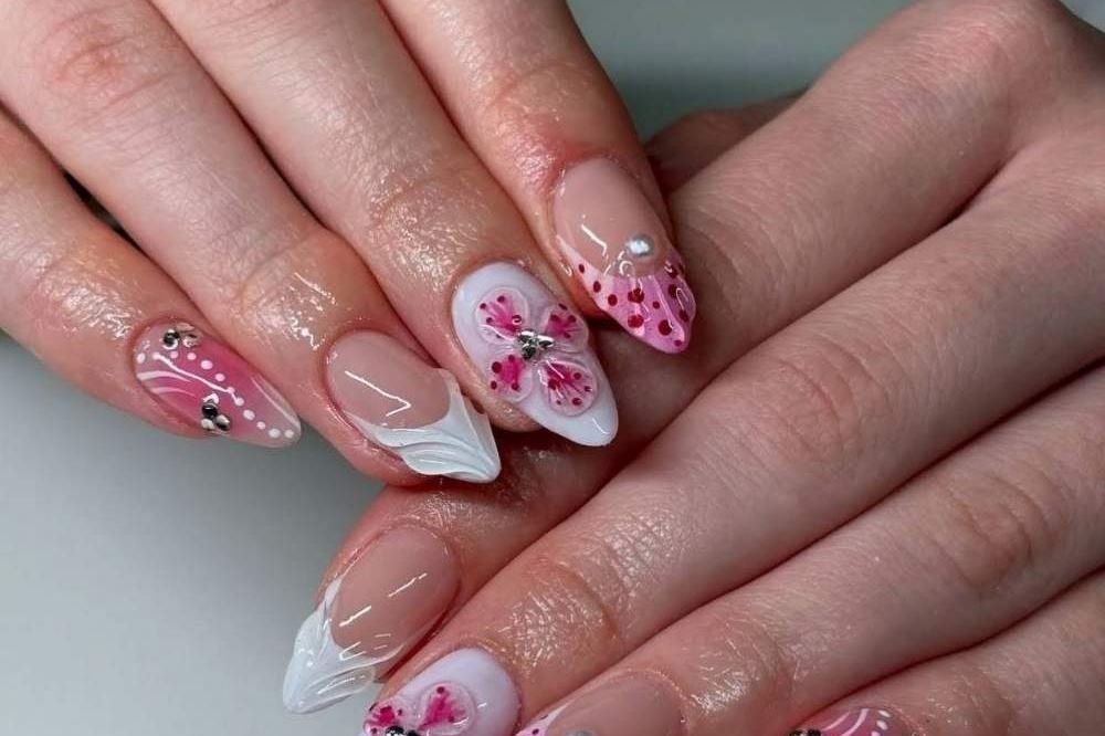 classy simple nail designs