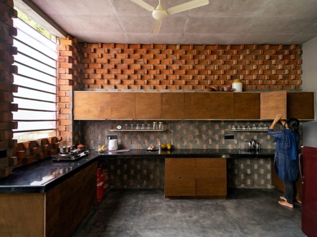 Small Simple Kitchen Design
