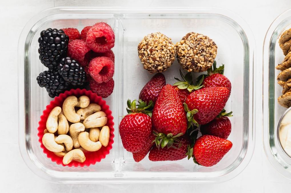 Healthy snack boxes for Women's Day gifting
